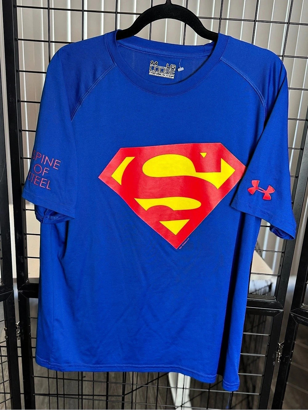 Under Armour Men's Superman Graphic Tee in Blue & Red